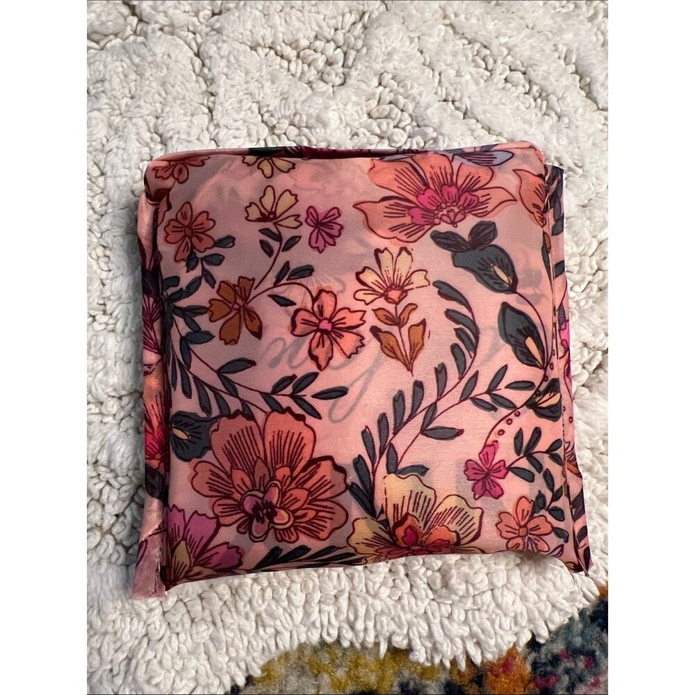 Johnny Was Reusable Packable Travel Shopping Tote Bag Floral Pink Peach - Picture 7 of 7